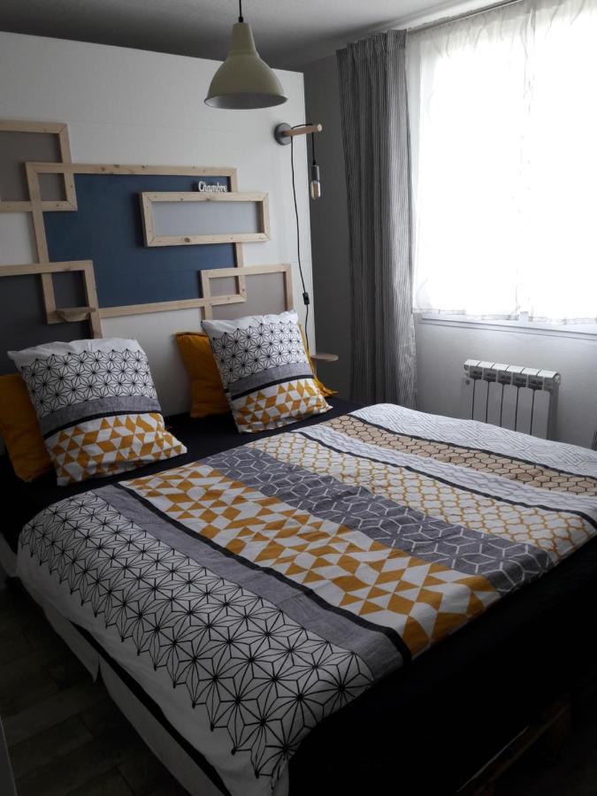 Bruse & Co Bed and Breakfast Oissery Værelse billede